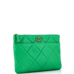 19 O Case Pouch Quilted Lambskin Medium