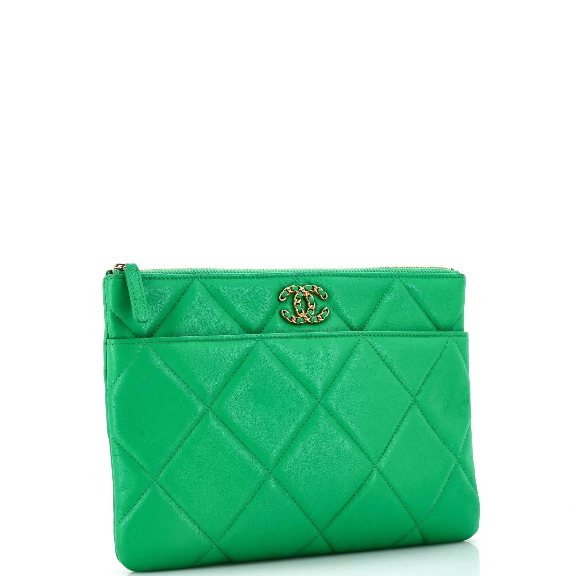 19 O Case Pouch Quilted Lambskin Medium