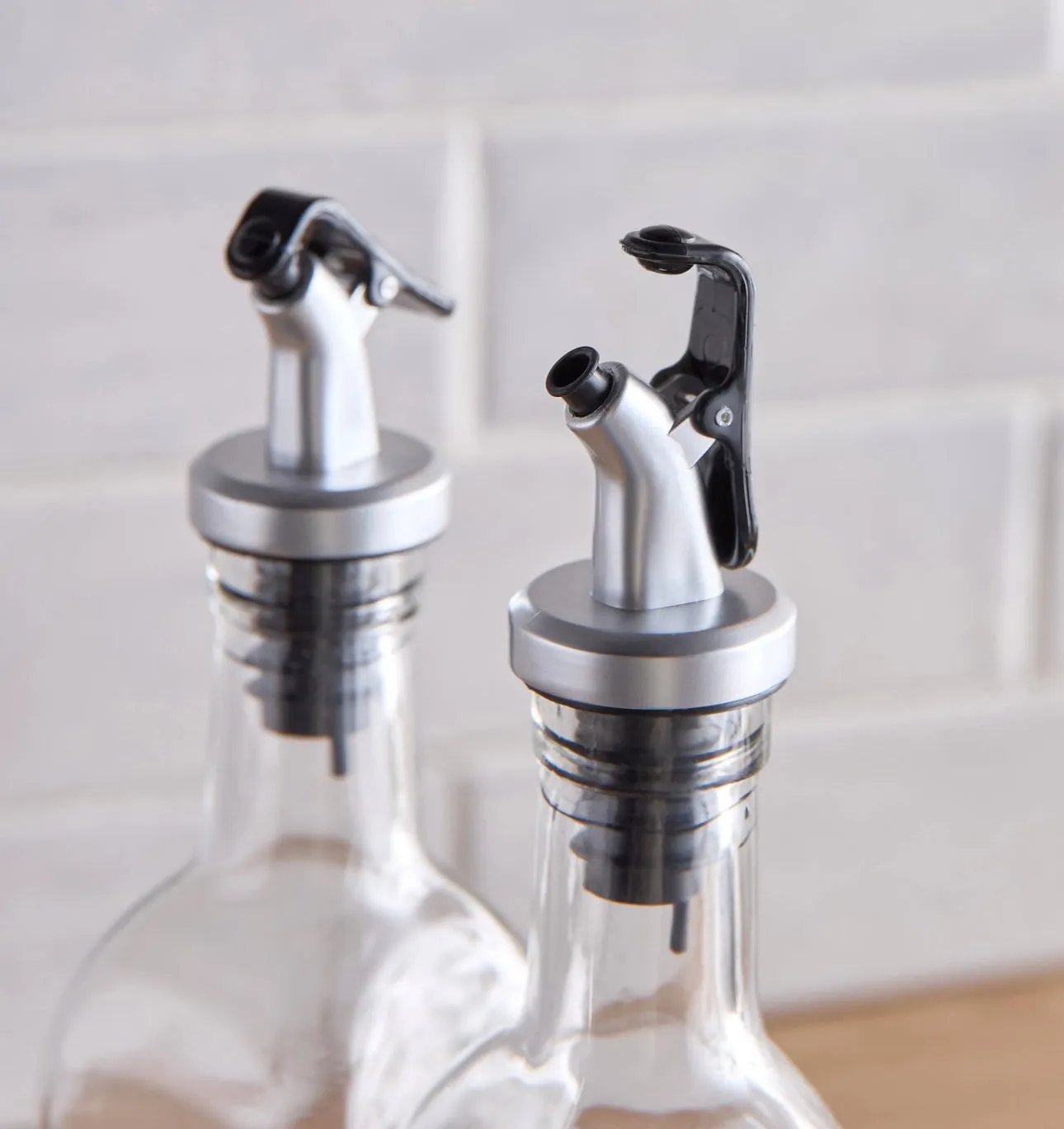 Adria 2 Pieces Oil-Vinegar Set