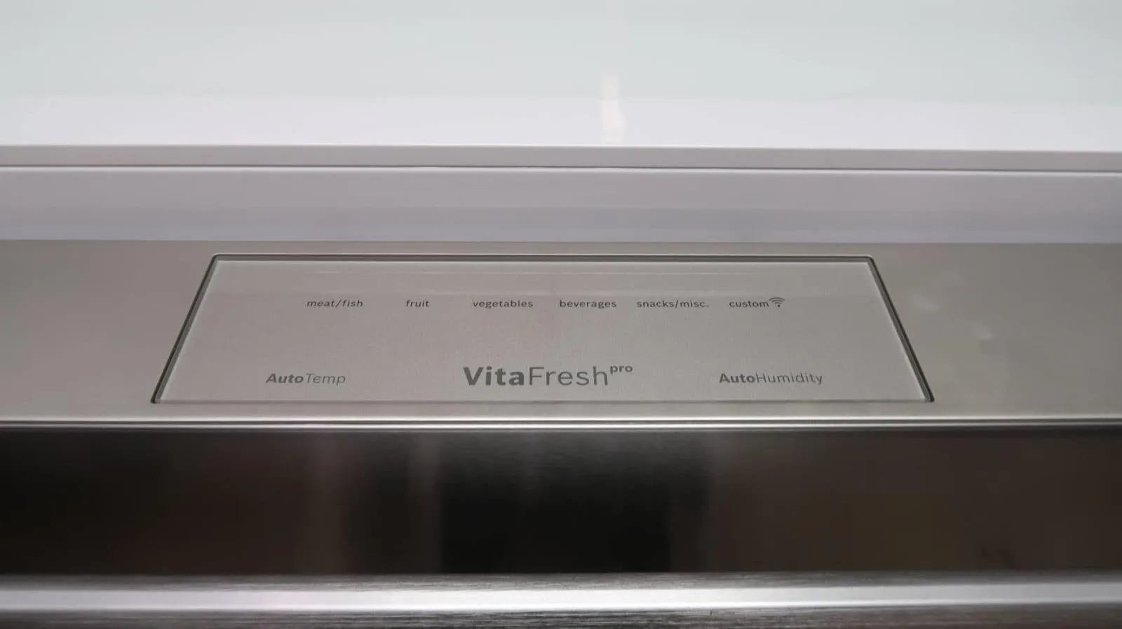 Bosch 800 Series 36 Inch Counter Depth French Door Smart Refrigerator B36CL80SNS