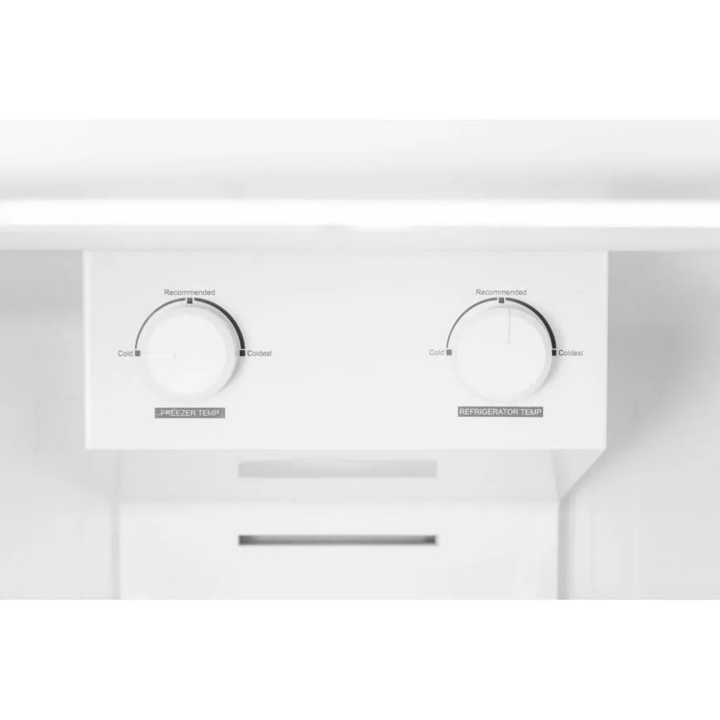 Danby 28-inch, 14.2 cu. ft. Apartment Size Top Freezer Refrigerator DFF142E1SSDB