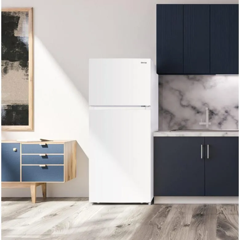 Danby 28-inch, 18 cu. ft. Freestanding Top Freezer Refrigerator DFF176B1WDB