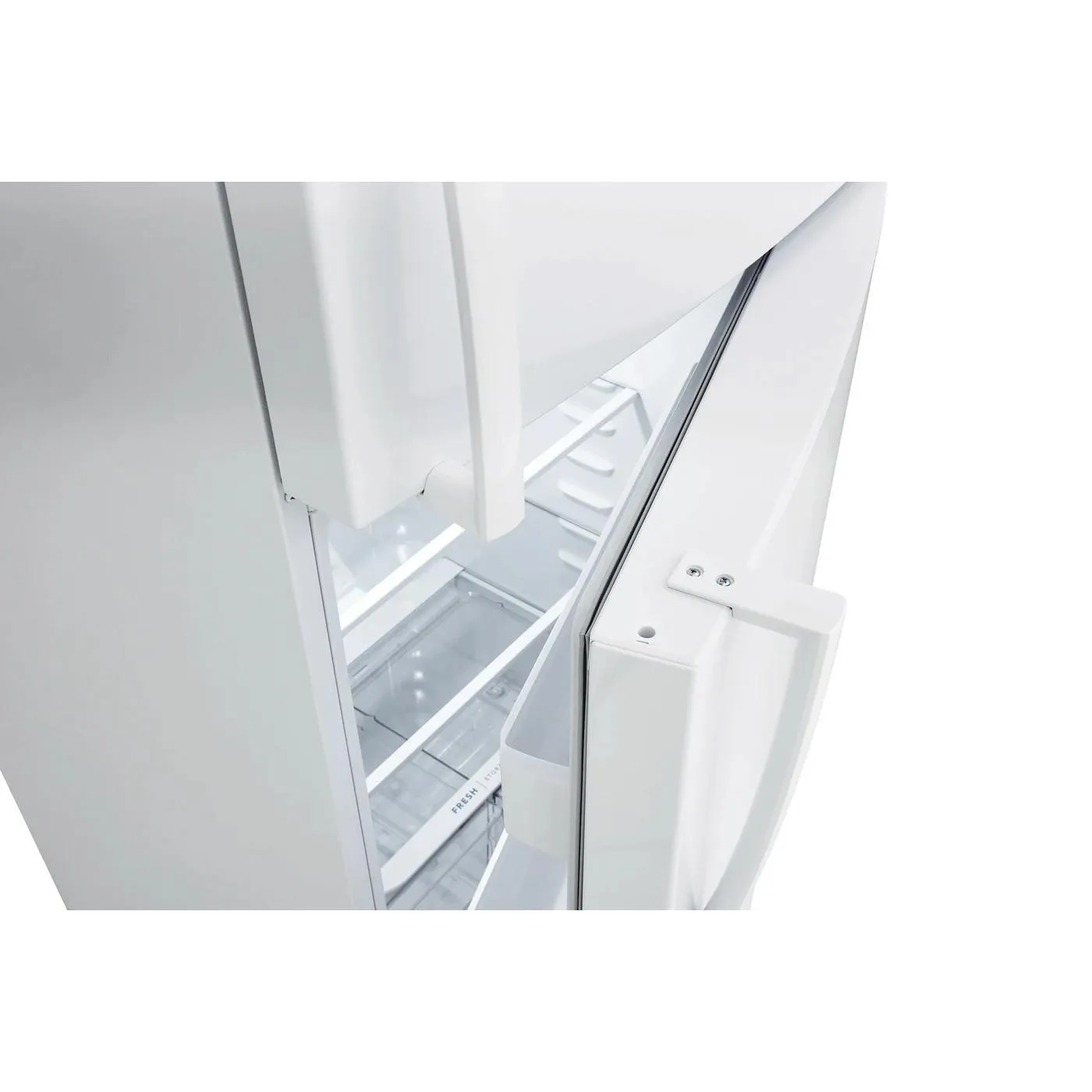 Frigidaire 30-inch, 20.0 cu. ft. Freestanding Top Freezer Refrigerator with EvenTemp™ Cooling System FFHT2022AW