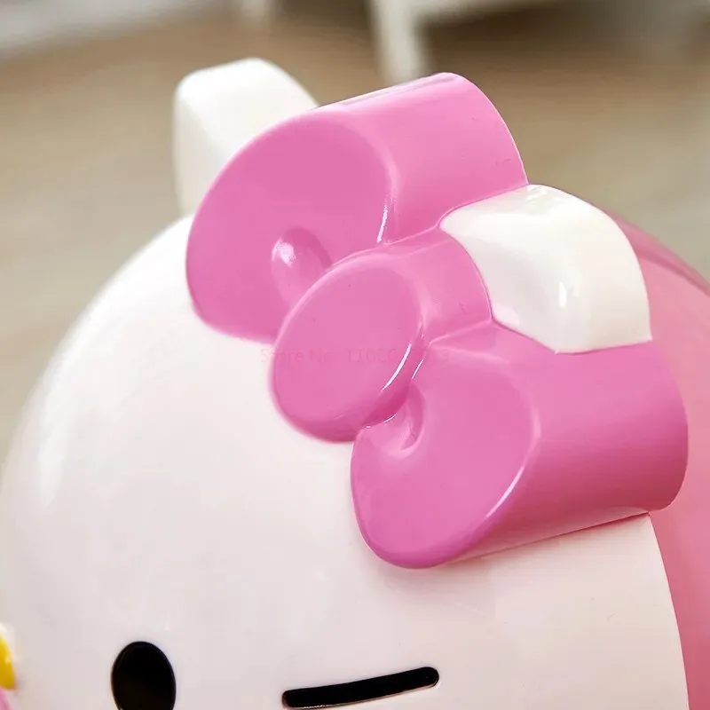 Kawaii Hello Kitty Trash Can