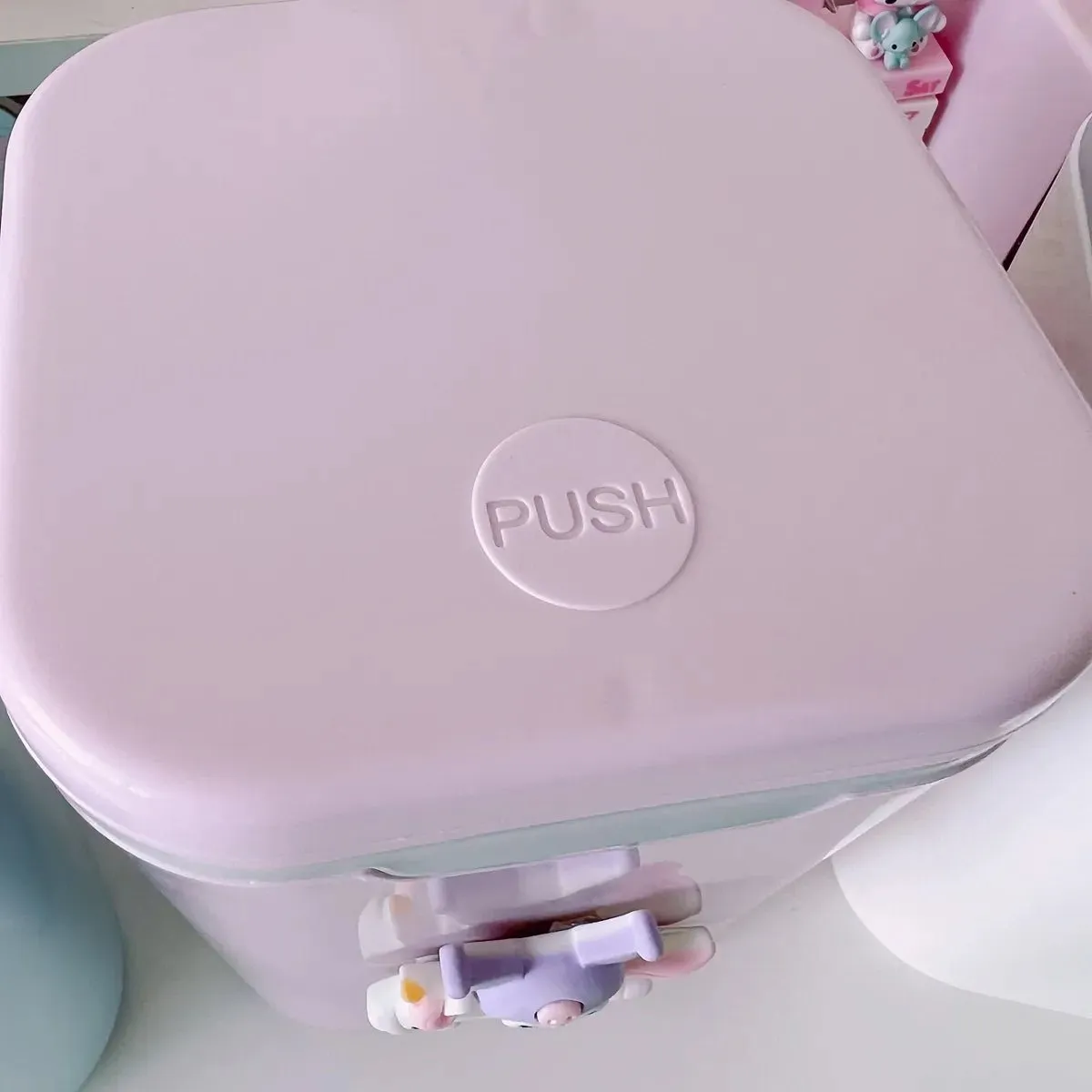 Kawaii Sanrio Desktop Trash Can